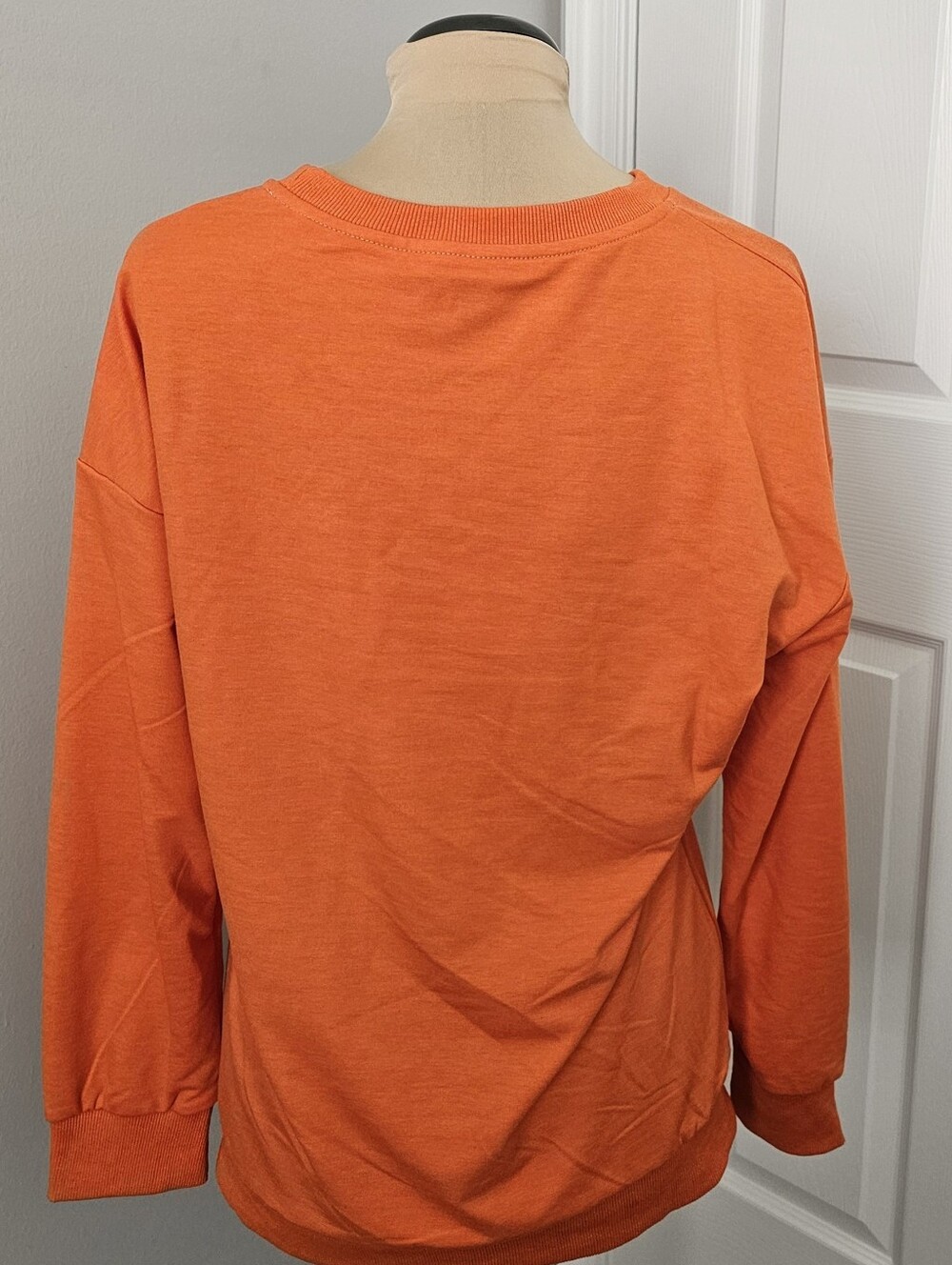 Orange Halloween Graphic Women's Sweatshirt NWOT Sz S - Picture 2 of 3